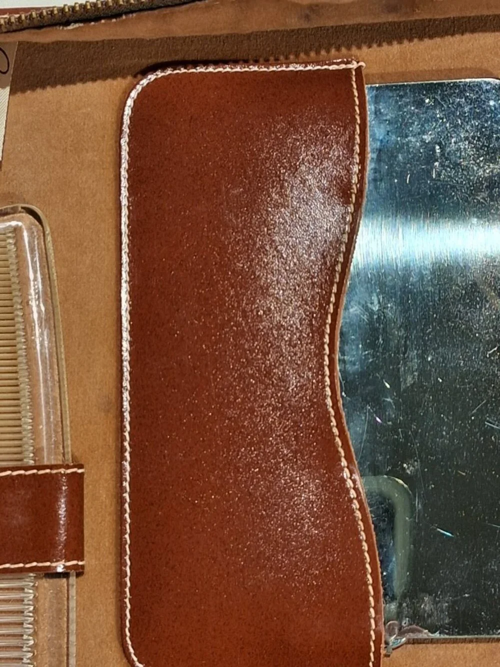 Leather Travel Kit  Zipper Case  Vintage 10 piece  Rust Brown  Lucite Silver VGC